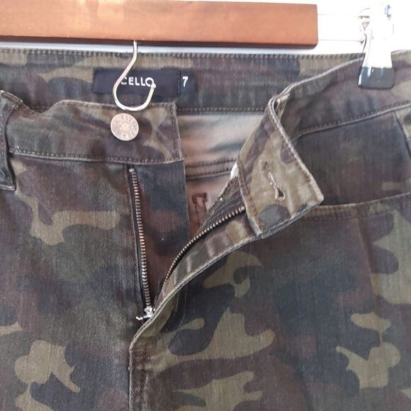 Cello green camo 5 pocket distressed skinny jeans - Picture 7 of 16